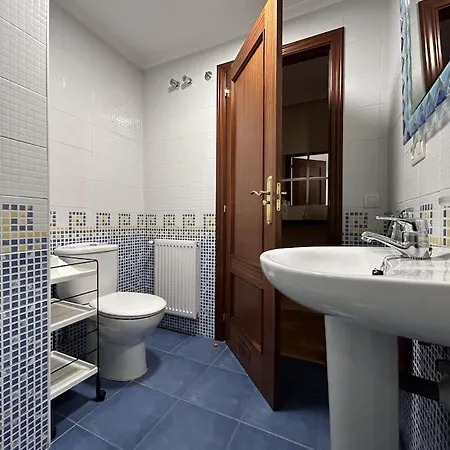 Appartement Piso Con 2 Banos, Wifi Y A 5 Min De Playa Salinas Salinas (Castrillon)